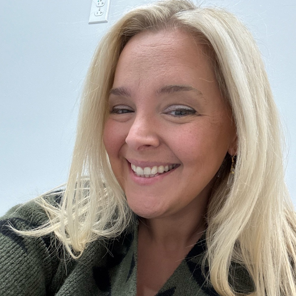 Meet your Posher, Lindsey